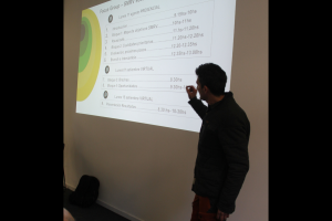 Federico Bizzozero introduciendo el taller